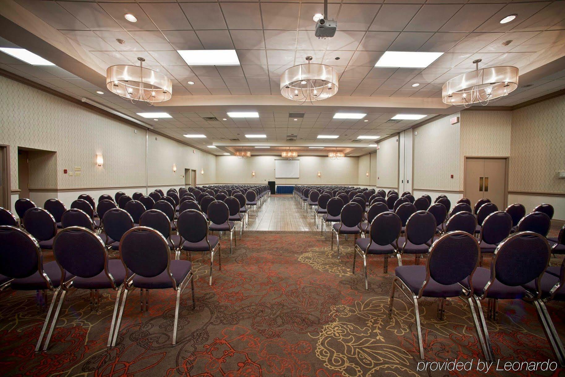 Holiday Inn Guelph Hotel & Conference Centre, An Ihg Hotel Zewnętrze zdjęcie