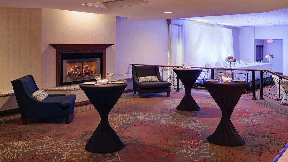 Holiday Inn Guelph Hotel & Conference Centre, An Ihg Hotel Zewnętrze zdjęcie