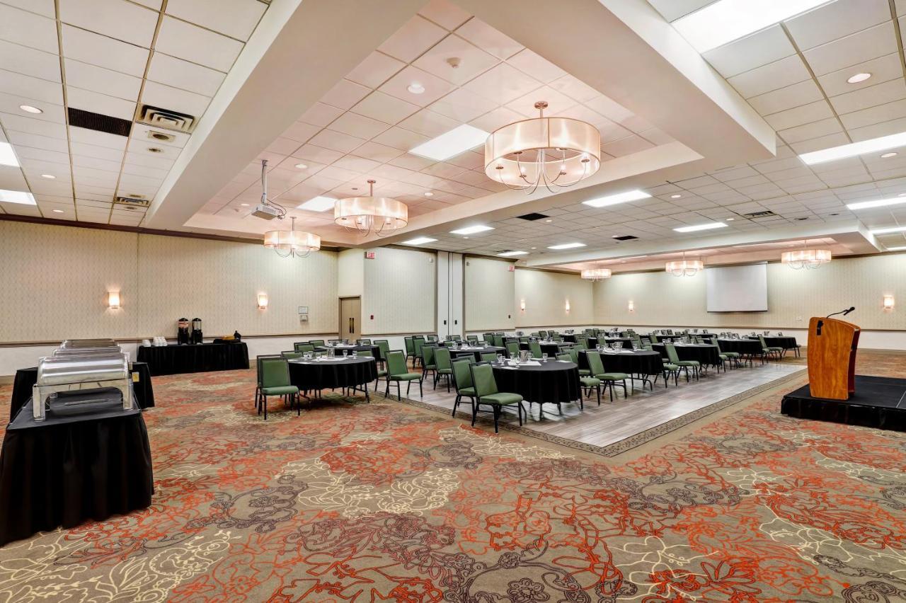 Holiday Inn Guelph Hotel & Conference Centre, An Ihg Hotel Zewnętrze zdjęcie